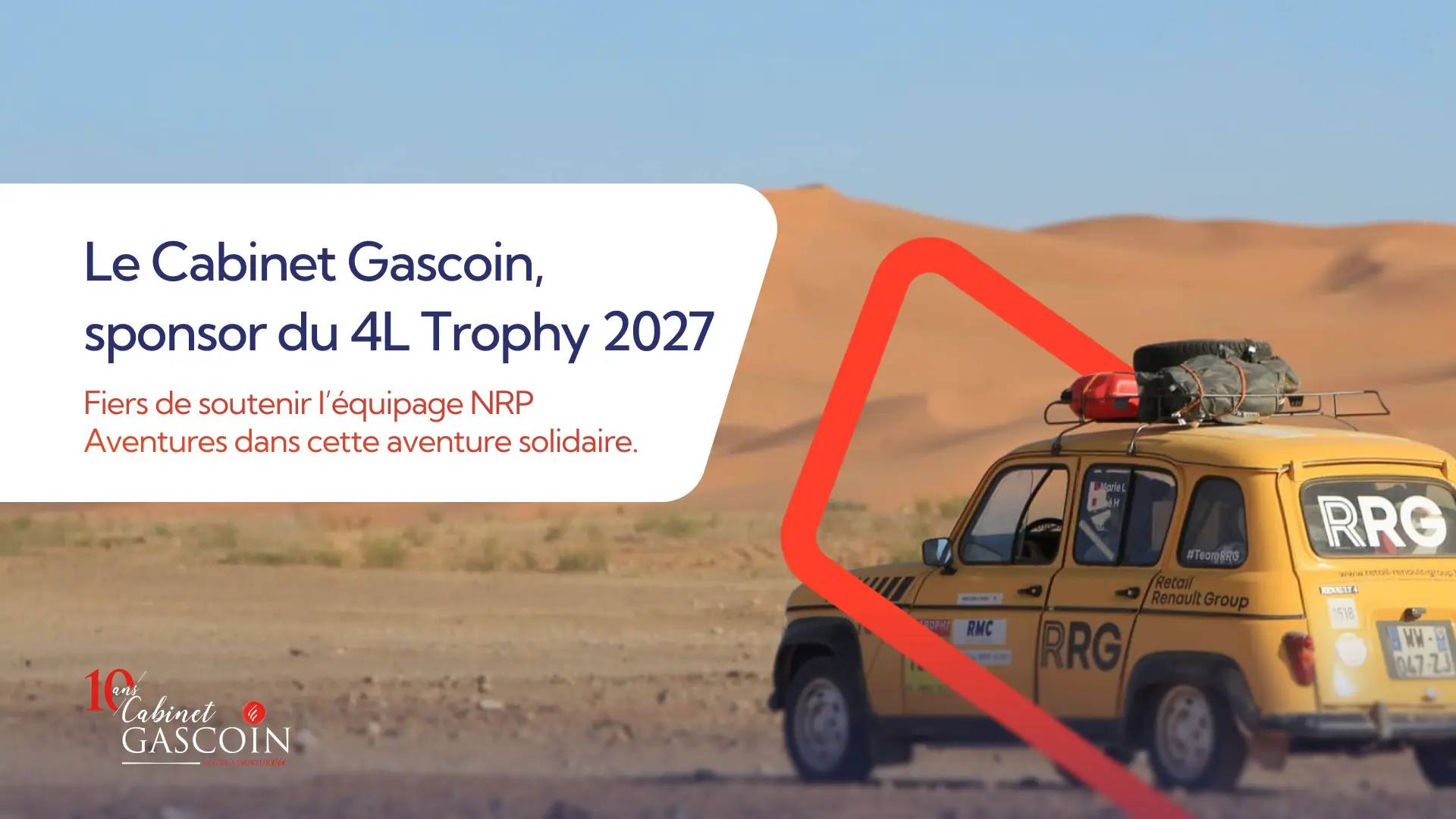 Voiture 4L dans le désert pour le 4L Trophy 2027 sponsorisé par le Cabinet Gascoin